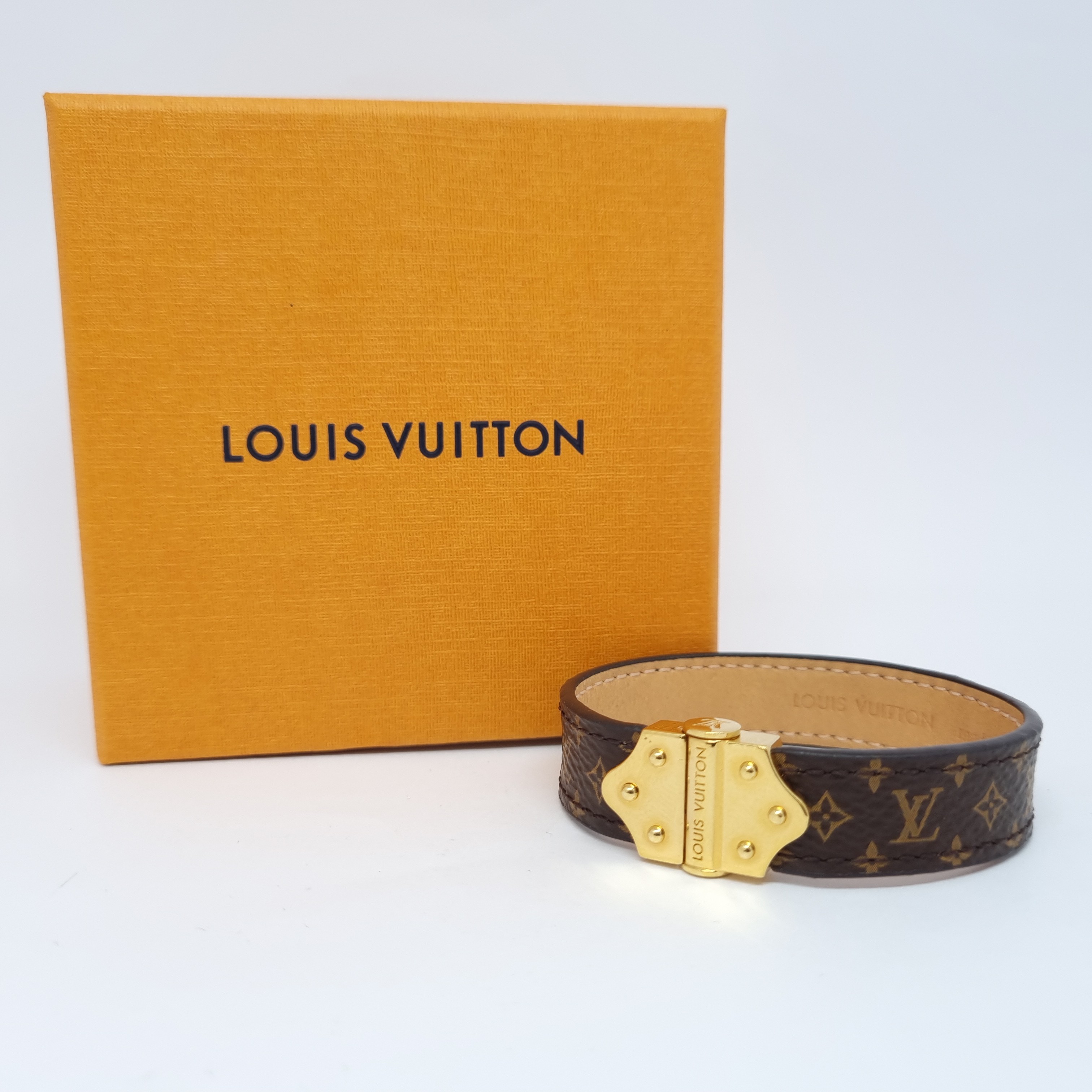Louis Vuitton Brown Spirit Nano Monogram Bracelet 15 cm Louis Vuitton