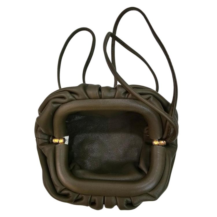 defimport:b18d68fc964a21df7364275a8effdff3