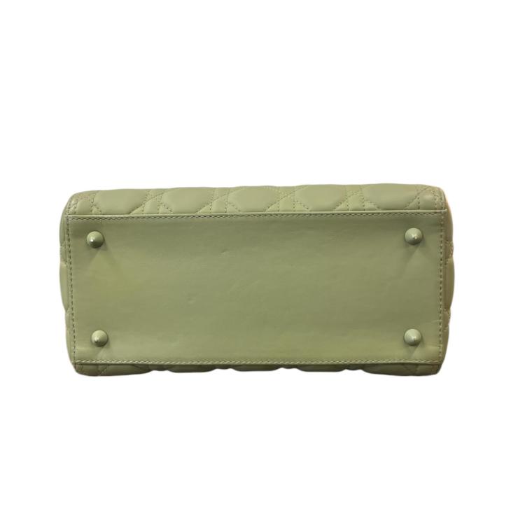 defimport:db92fb96513f9cfecce92695a7de498a