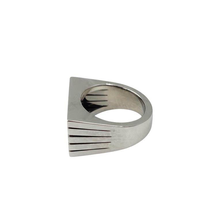 defimport:ae1afe130f9bff590b613ca1cf1a500c