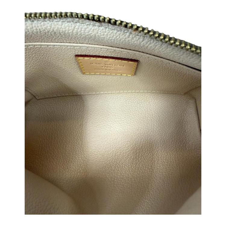 defimport:79e1572ef8bc834656669bf945dff503