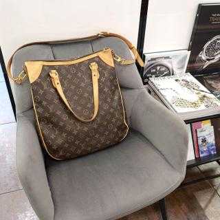Sac à main Louis Vuitton Odeon GM
