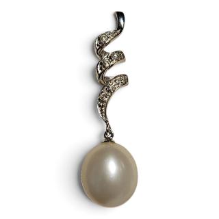 PENDENTIF OR BLANC 18 CT PERLE ET DIAMANTS