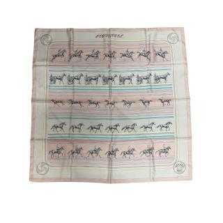 CARRE HERMES SEQUENCES