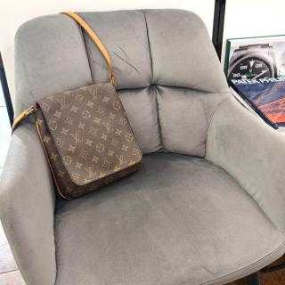 Sac porté Épaule Louis Vuitton Salsa Musette PM