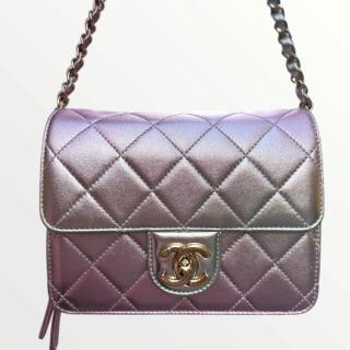Sac Chanel Like a Wallet à Rabat Métallisé Rose Argente Dégradé