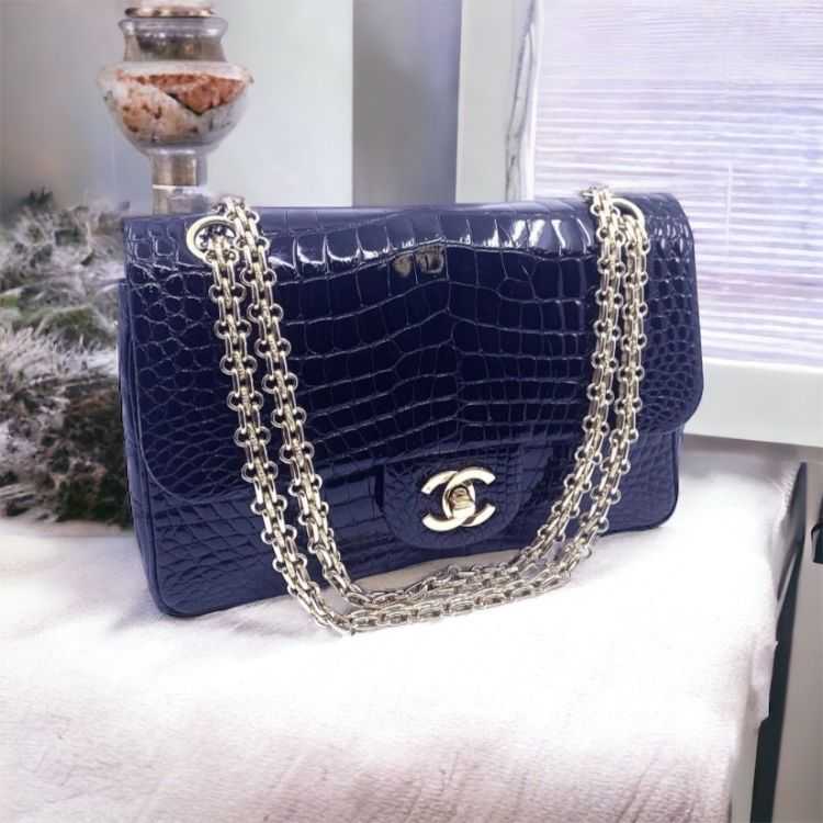 CHANEL timeless caviar blue linen leather bag  VALOIS VINTAGE PARIS