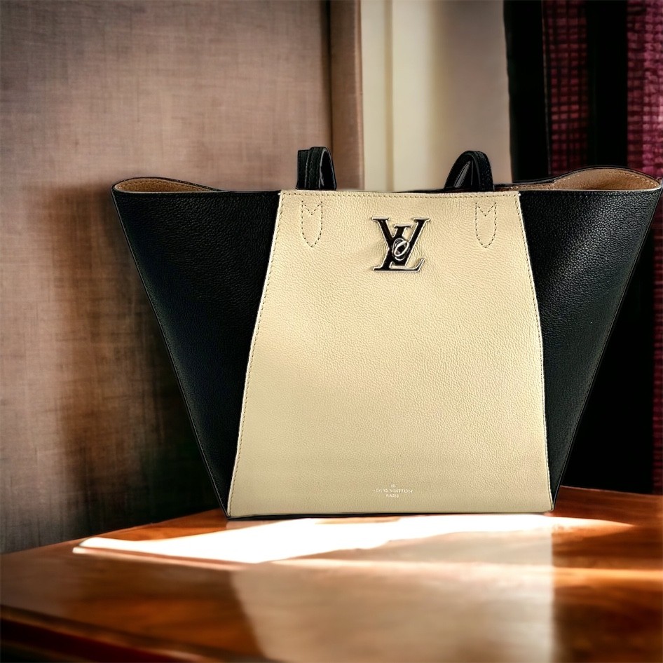 Sacoche Louis Vuitton - LuxeForYou