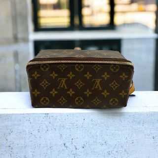 Trousse Louis Vuitton