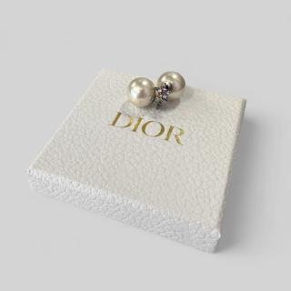 Boucles d'oreilles Dior