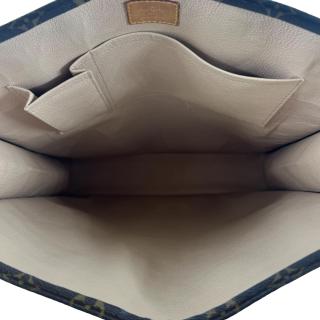 Louis Vuitton Sac Plat
