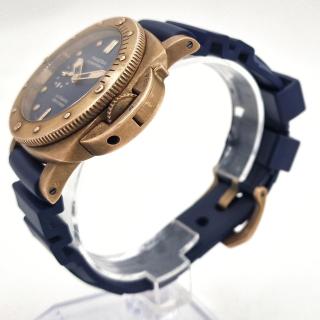 Panerai Luminor Submersible
