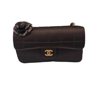 Pochette Chanel Camélia Satin