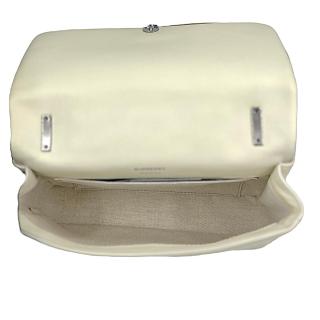 defimport:3d06aaf34f2e49aae8d75f500bdab930