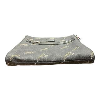 defimport:cbe433523f41576a4d2ee0fe6a75b35f