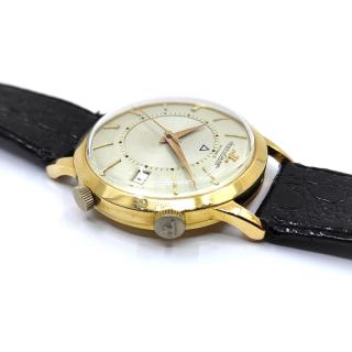 Jaeger-LeCoultre Memovox Vintage