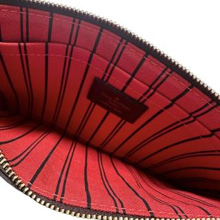 Pochette Louis vuitton