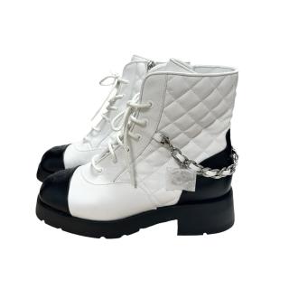 Bottine Chanel