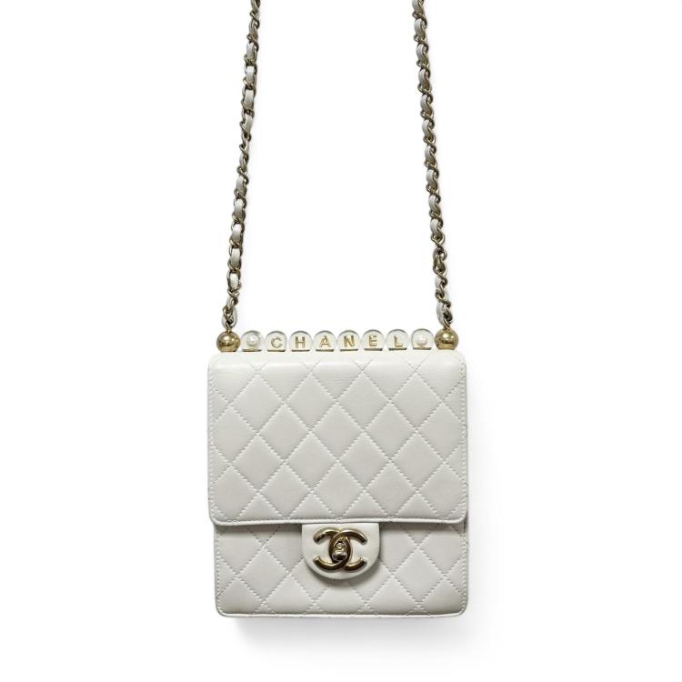 Sac Chanel à rabat et Perles