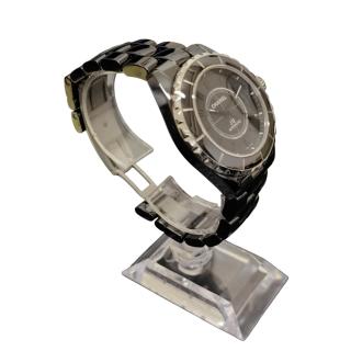 Chanel J12