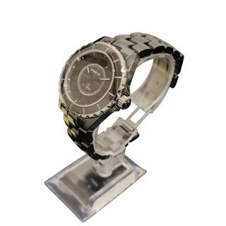 Chanel J12