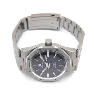 Nivada Grenchen F77 Titanium Meteorite