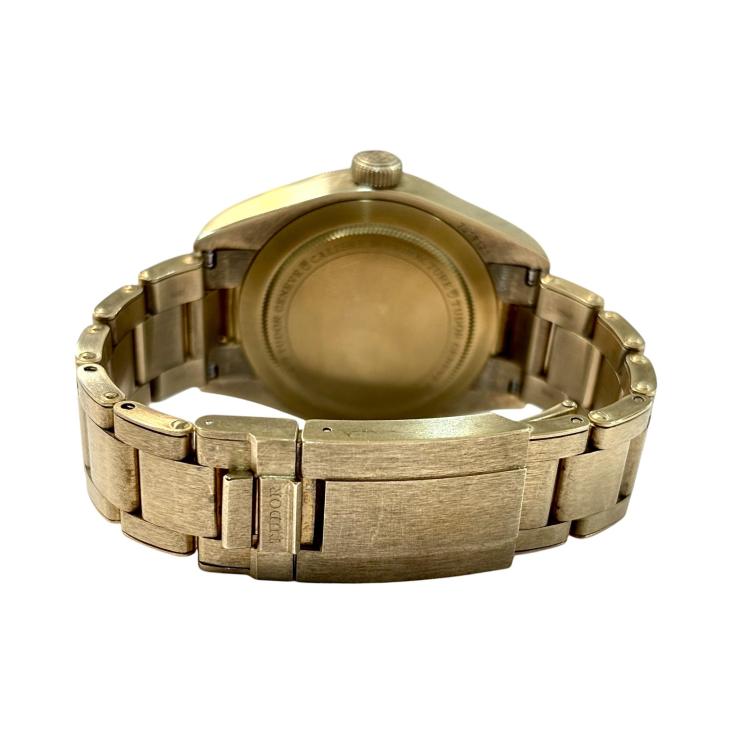 defimport:50249342ce73a06eb954316d5f329008