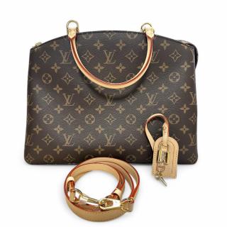 Louis Vuitton Grand Palais