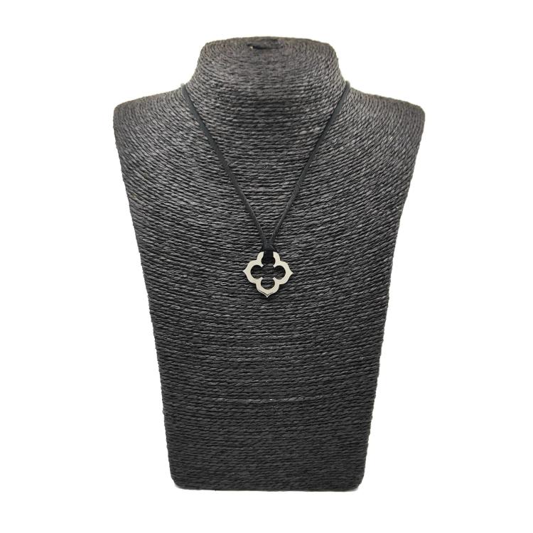 Collier Cartier Trèfle Gothique Or Blanc 18k