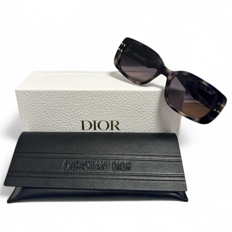 Lunettes de Soleil Dior Signature