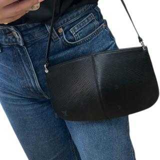 Pochette Louis Vuitton Demi Lune