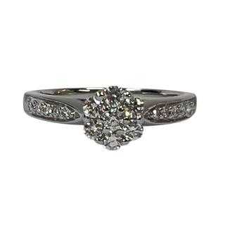 Bague Or Blanc 0.33CTS Diamants