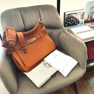 Hermès Jypsière 34 Taurillon Clémence Gold
