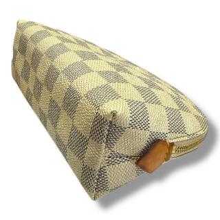 Louis Vuitton Pochette Cosmétique