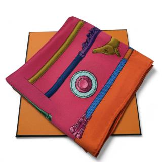 Carré de soie Hermès