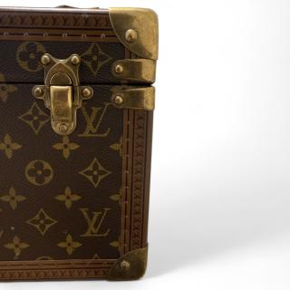 Louis Vuitton malette maquillage