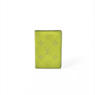 Porte Carte LOUIS VUITTON TAIGARAMA jaune