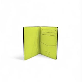 Porte Carte LOUIS VUITTON TAIGARAMA jaune