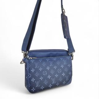 Sacoche Louis Vuitton Trio Messenger Navy River Blue