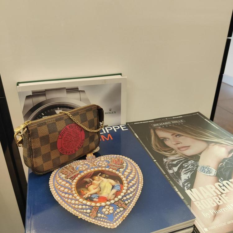 Sac Louis Vuitton Mini Pochette Eva
