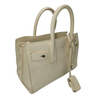 Cabas en Cuir Sac de Jour Nano Yves Saint Laurent