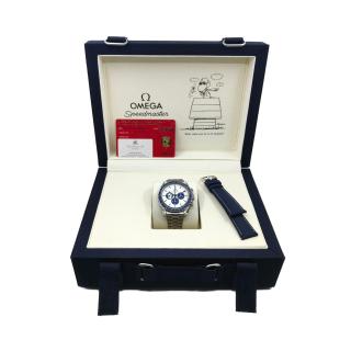 Omega Speedmaster « Silver Snoopy Award »