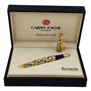 Plume Caran d'Ache