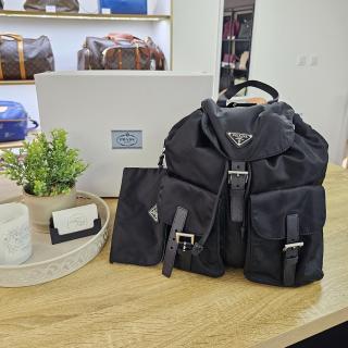 Sac à dos en Re-Nylon Prada de taille moyenne