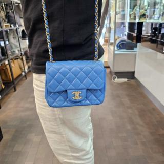 Mini Sac à Bandoulière Chanel Timeless Bleu
