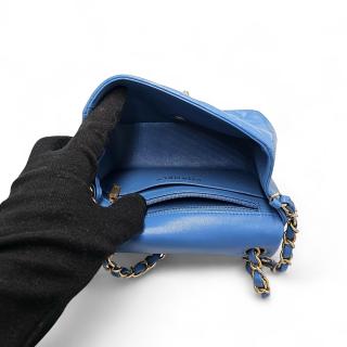 Mini Sac à Bandoulière Chanel Timeless Bleu