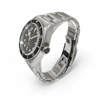 Tudor Black Bay