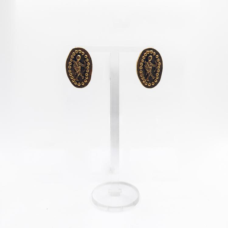 Boucle d'oreilles Chanel Cupidon