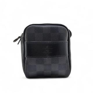 Trousse Toilette Louis Vuitton