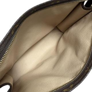 Louis Vuitton Trousse de toilette NM